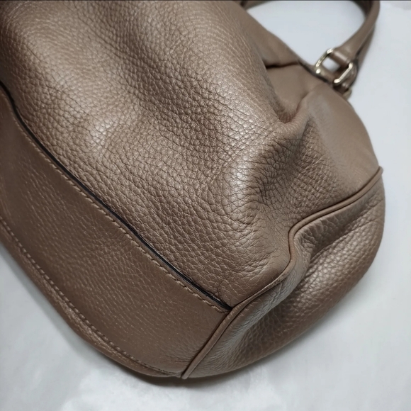 ✅️ SOLD ✅️ Gucci Sukey Leather Tote Bag in Rose Gold - Picture 9 of 9